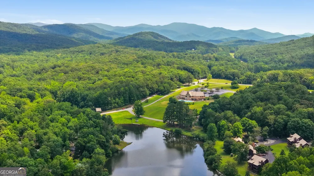 1049 Mountain Shadows DR Cleveland, GA 30528