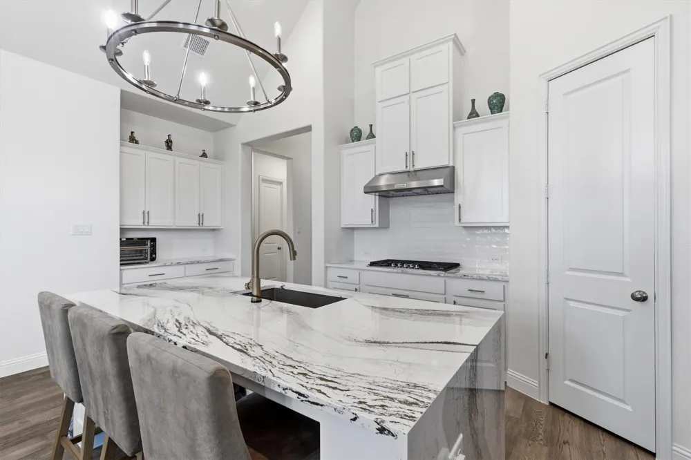 2901 Stonefield The Colony, TX 75056