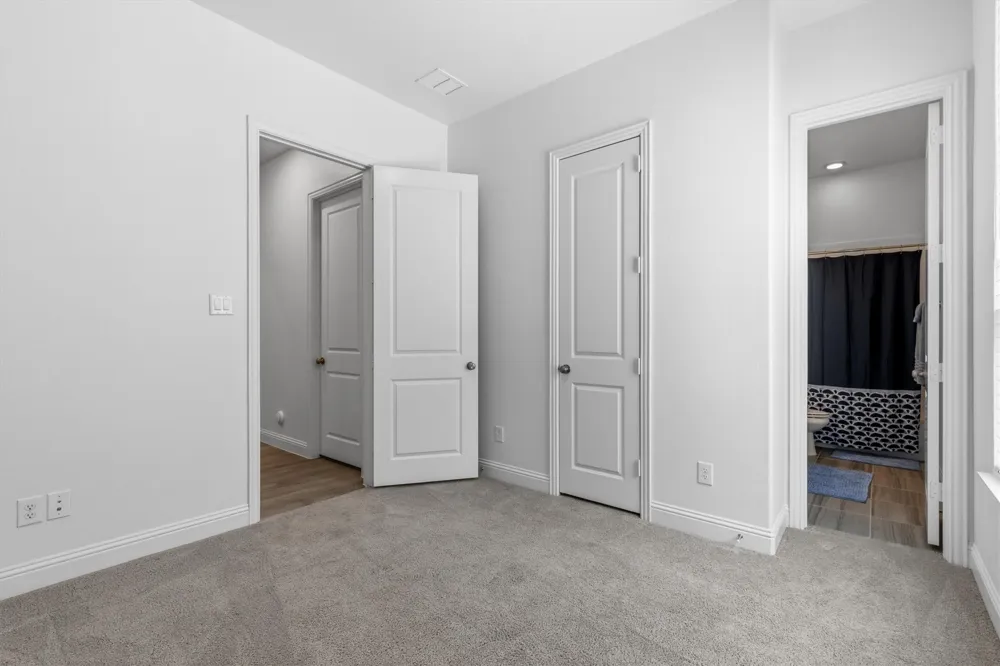 2901 Stonefield The Colony, TX 75056