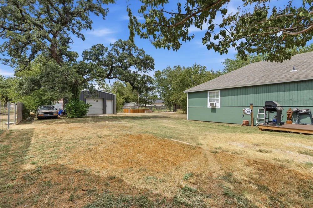 1303 Avenue D Brownwood, TX 76801