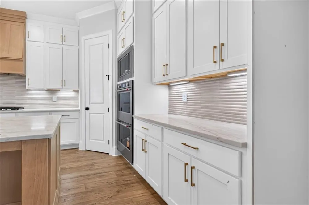 5808 Mitchell Street Flowery Branch, GA 30542