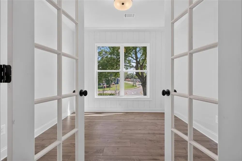 5808 Mitchell Street Flowery Branch, GA 30542