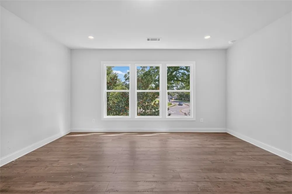 5808 Mitchell Street Flowery Branch, GA 30542