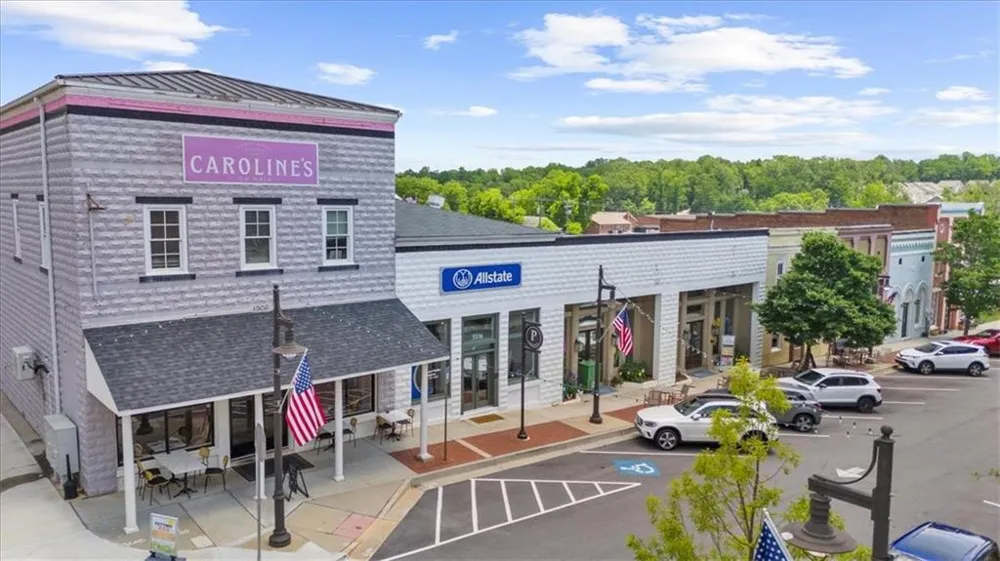 5808 Mitchell Street Flowery Branch, GA 30542