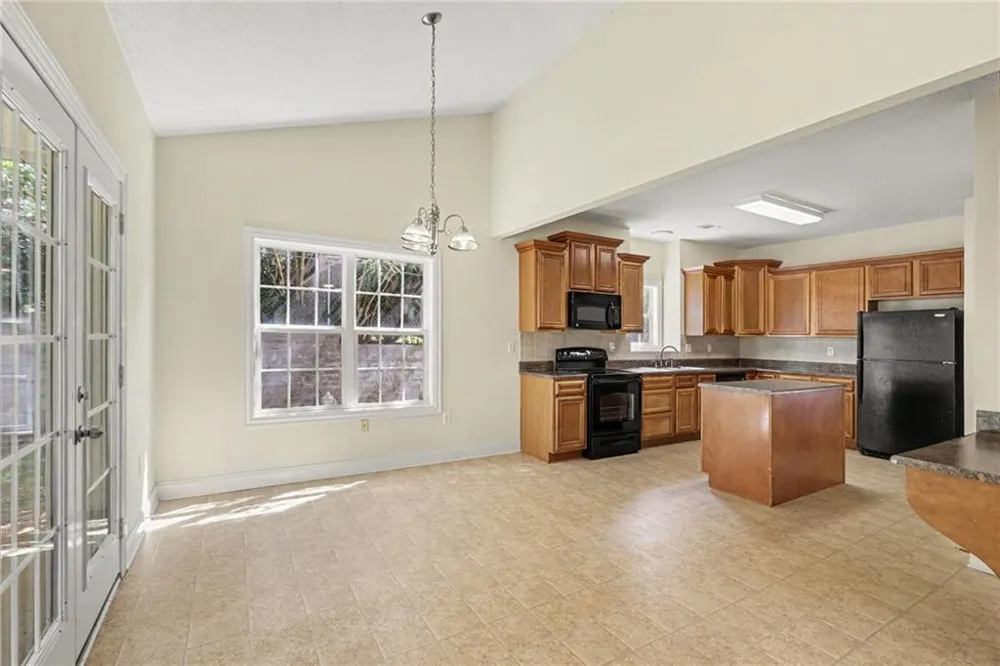 187 Ivey Lake Parkway Temple, GA 30179