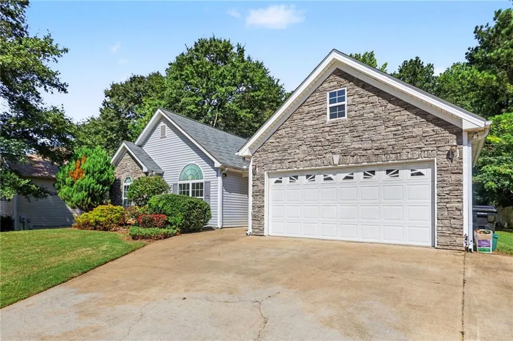 187 Ivey Lake Parkway Temple, GA 30179