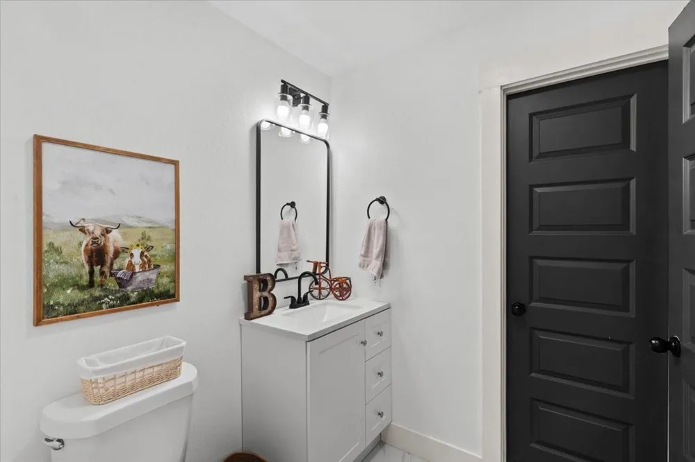 13509 S Bellaire Street Santa Fe, TX 77510