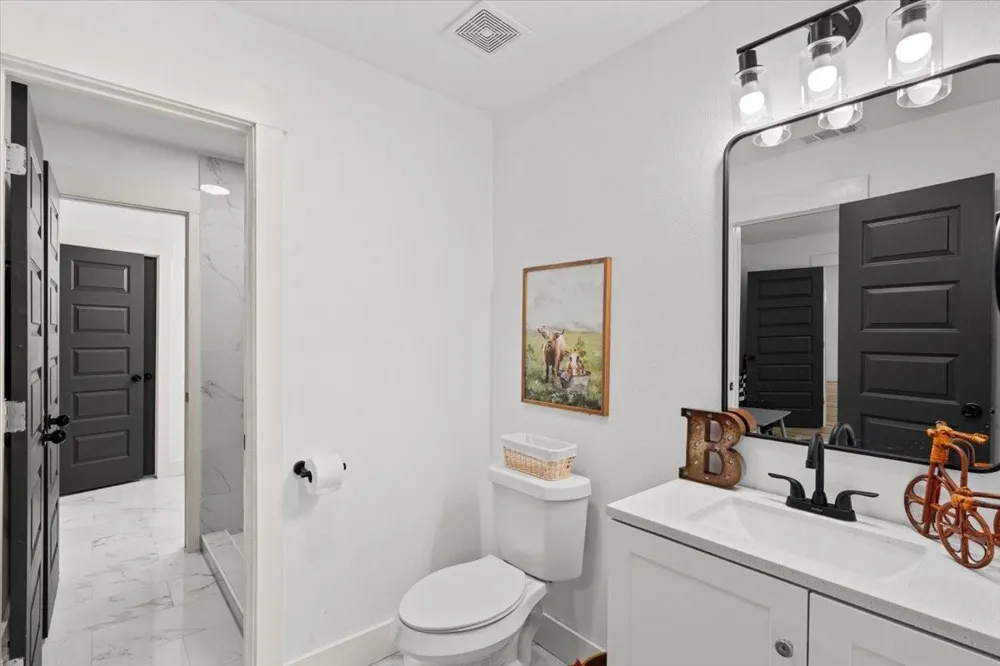 13509 S Bellaire Street Santa Fe, TX 77510