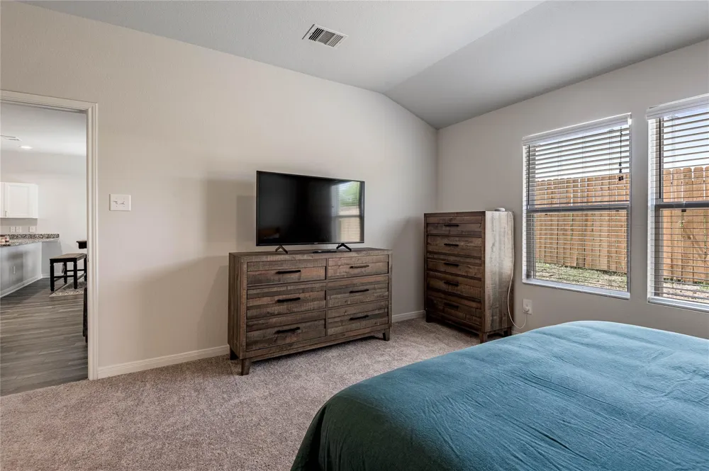 410 Del Monte Drive Huntsville, TX 77320