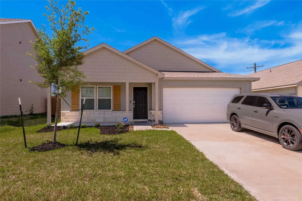 410 Del Monte Drive Huntsville, TX 77320
