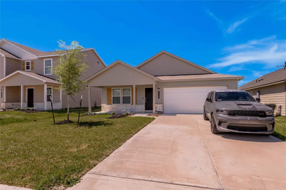 410 Del Monte Drive Huntsville, TX 77320