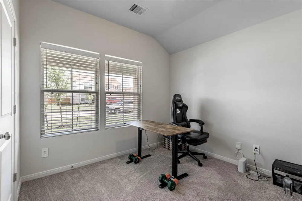 410 Del Monte Drive Huntsville, TX 77320