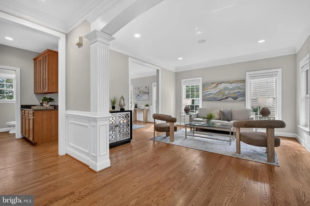 889 BALLOU STREET Herndon, VA 20170