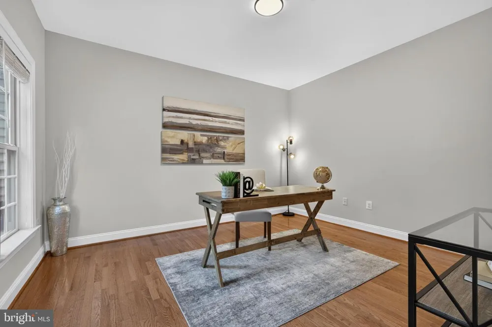 889 BALLOU STREET Herndon, VA 20170