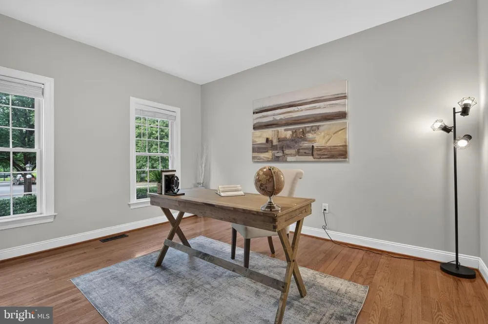 889 BALLOU STREET Herndon, VA 20170