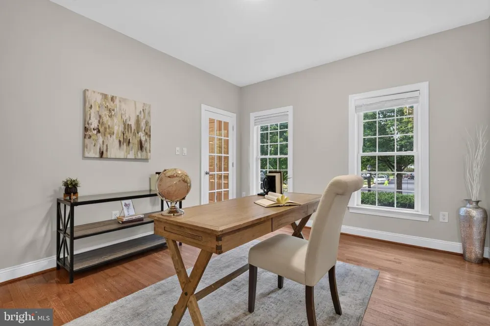 889 BALLOU STREET Herndon, VA 20170