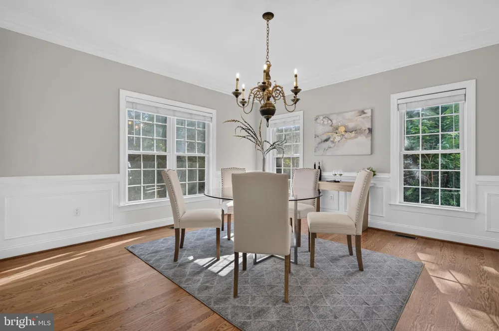 889 BALLOU STREET Herndon, VA 20170