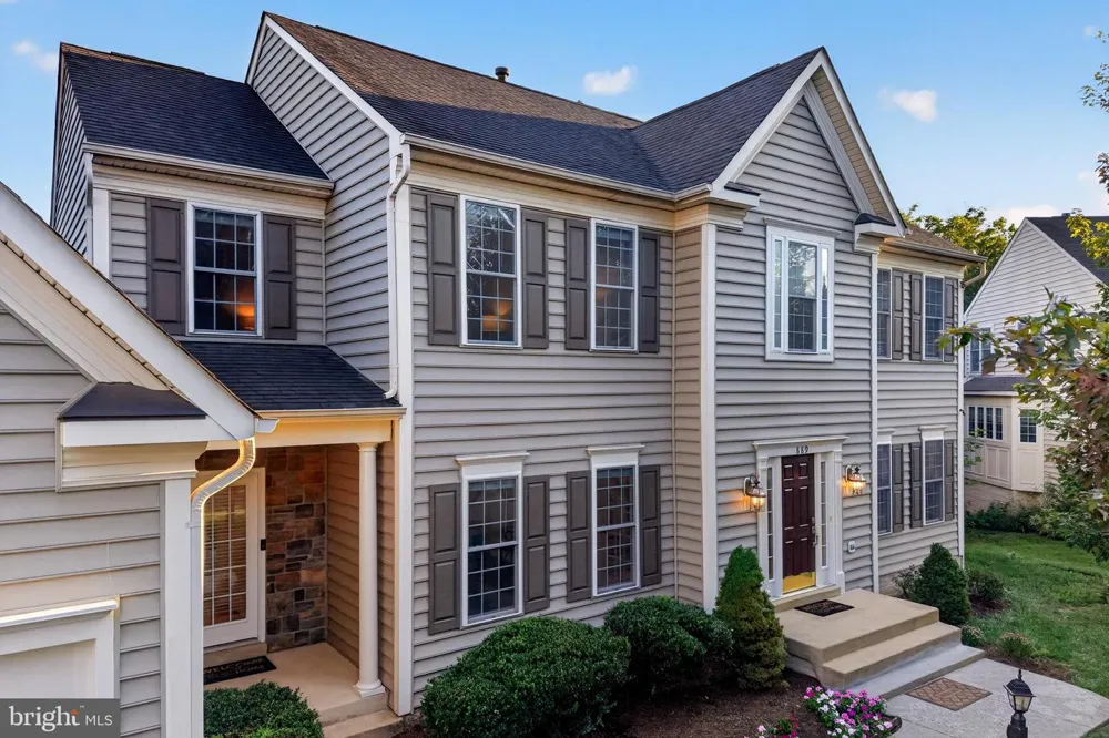 889 BALLOU STREET Herndon, VA 20170