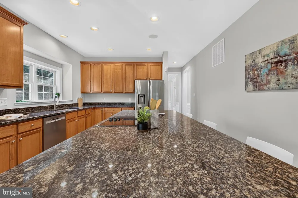 889 BALLOU STREET Herndon, VA 20170