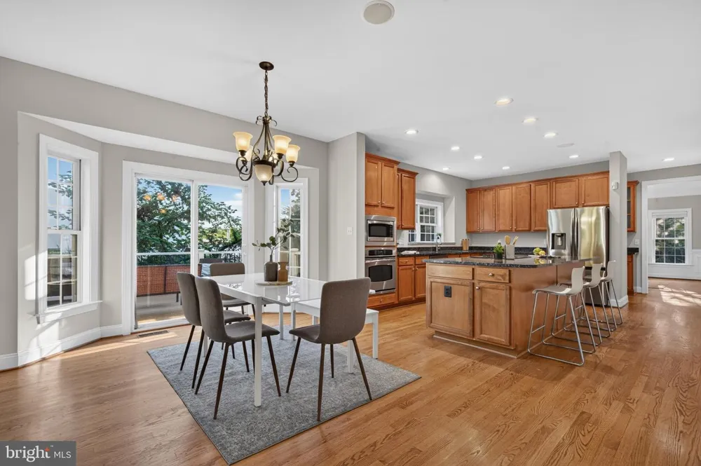 889 BALLOU STREET Herndon, VA 20170