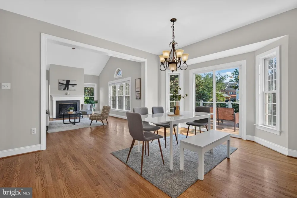 889 BALLOU STREET Herndon, VA 20170
