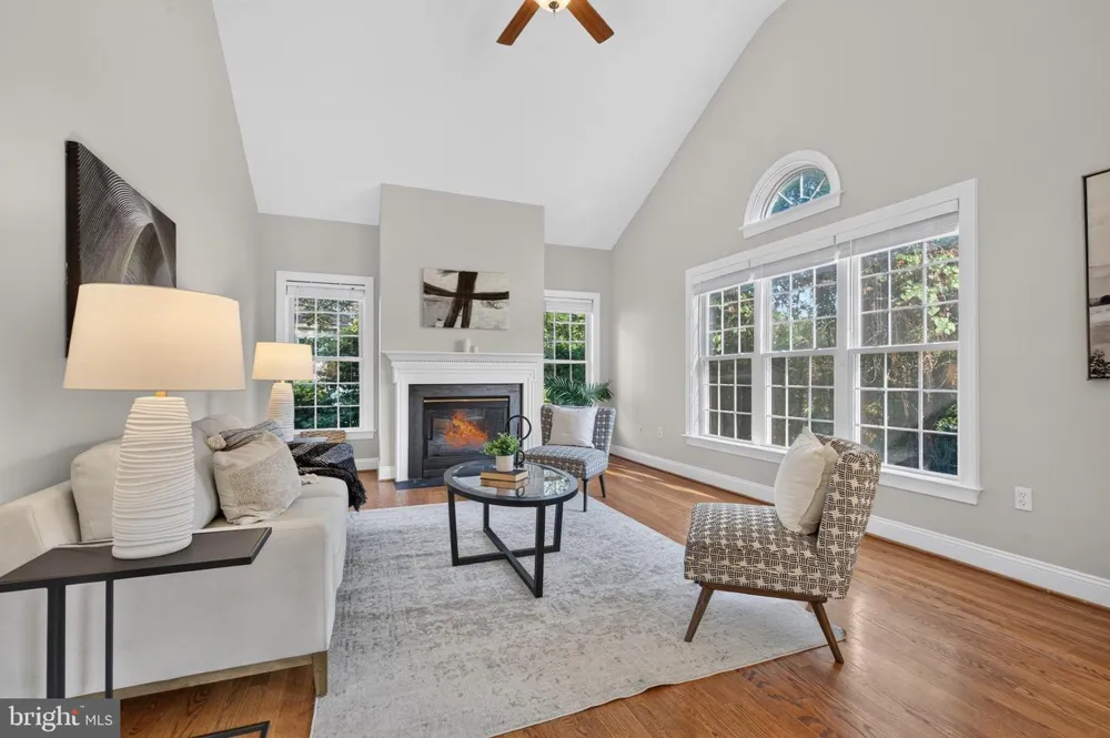 889 BALLOU STREET Herndon, VA 20170