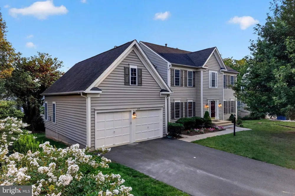 889 BALLOU STREET Herndon, VA 20170