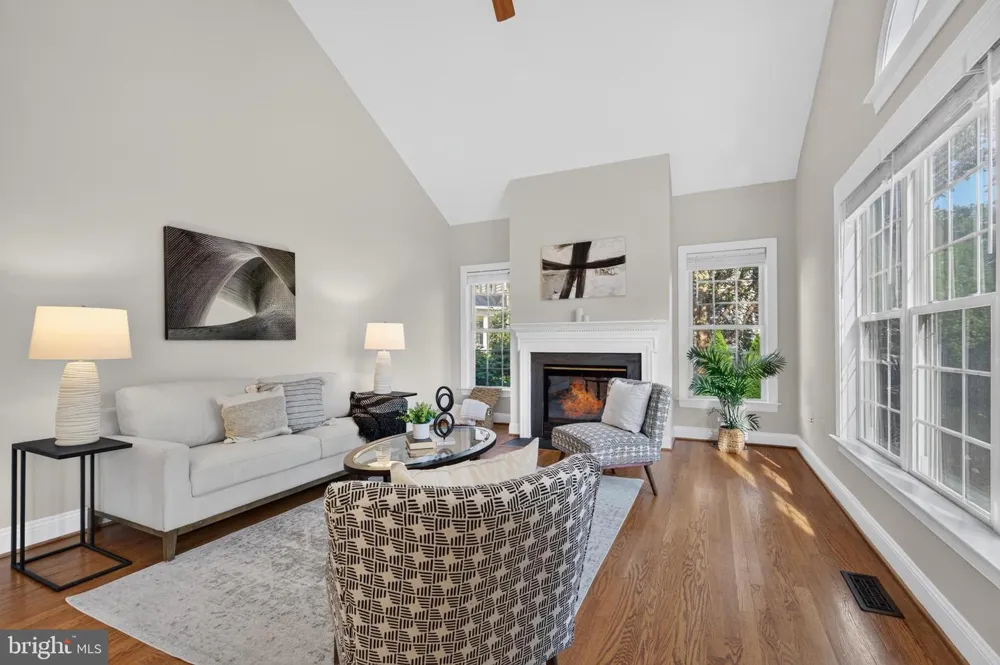 889 BALLOU STREET Herndon, VA 20170