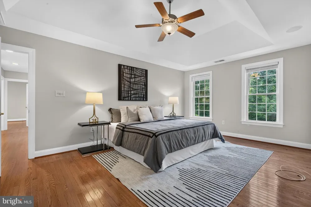 889 BALLOU STREET Herndon, VA 20170