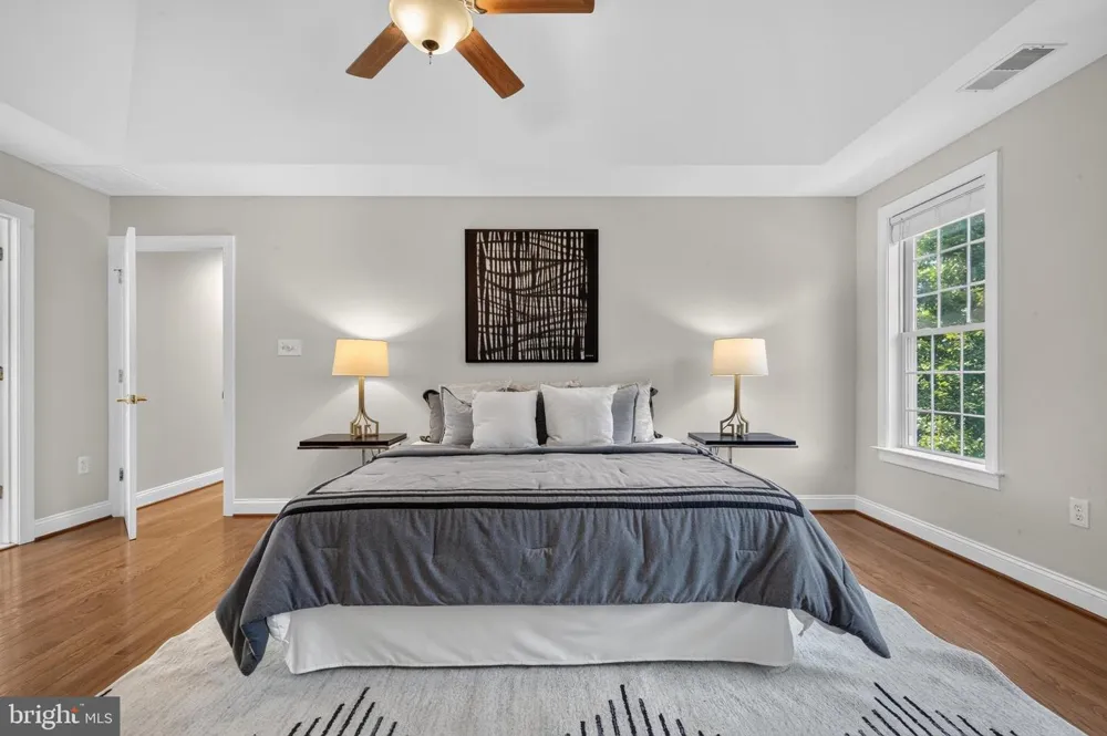 889 BALLOU STREET Herndon, VA 20170