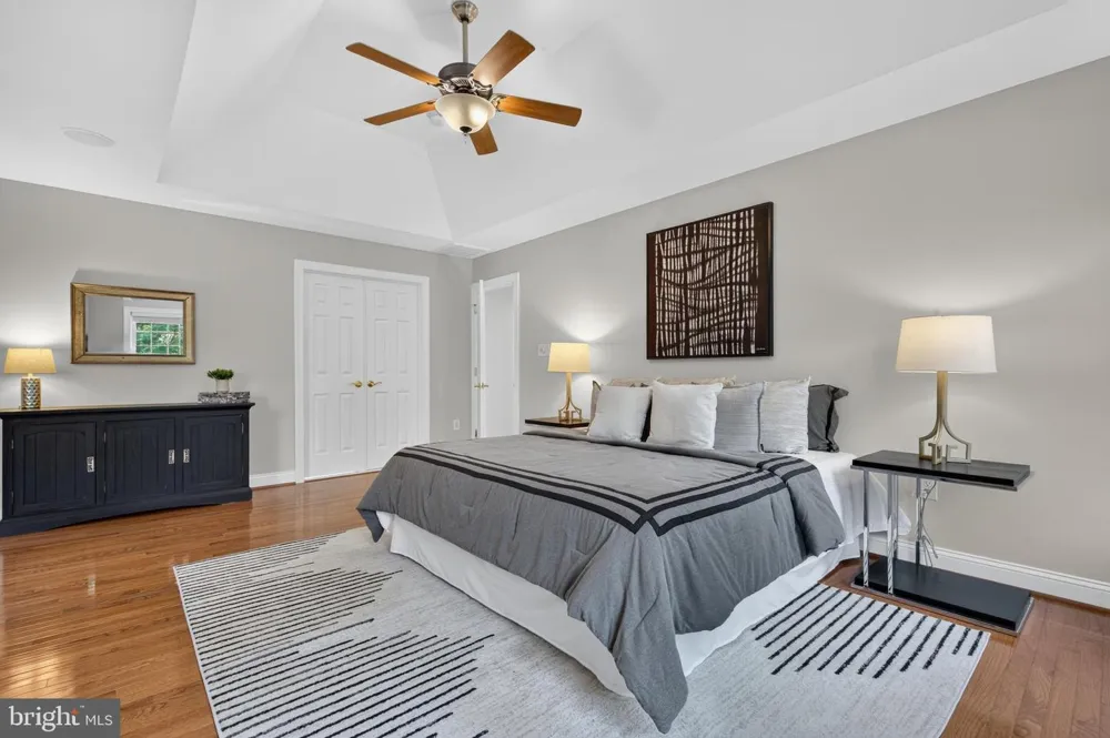 889 BALLOU STREET Herndon, VA 20170