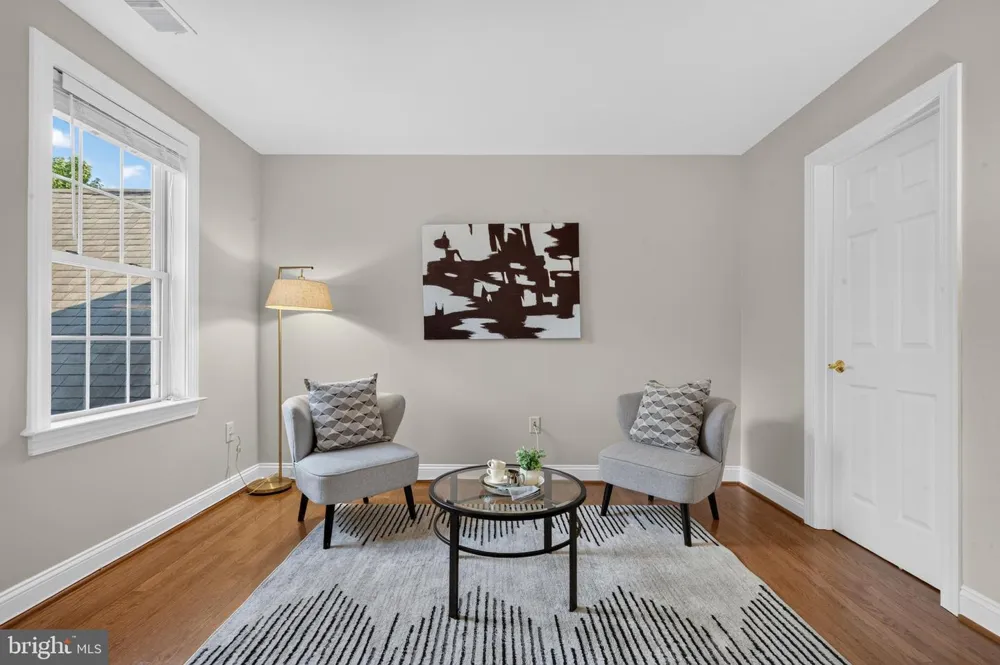 889 BALLOU STREET Herndon, VA 20170