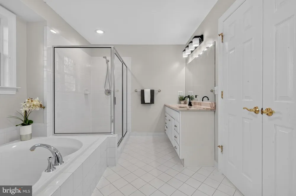 889 BALLOU STREET Herndon, VA 20170