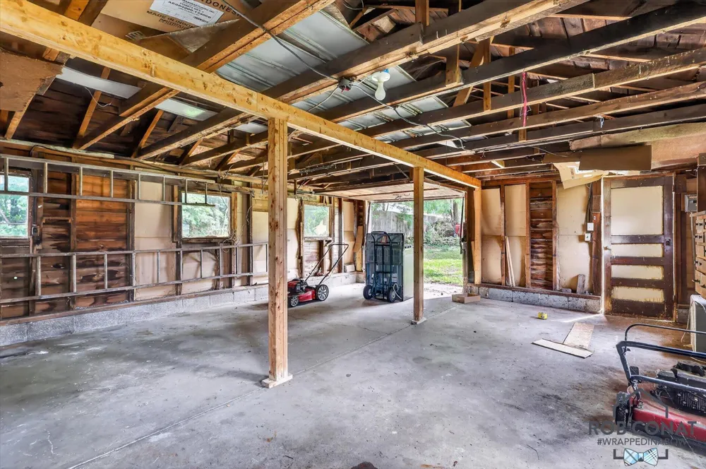 1662 Bristol Avenue NW Grand Rapids, MI 49504
