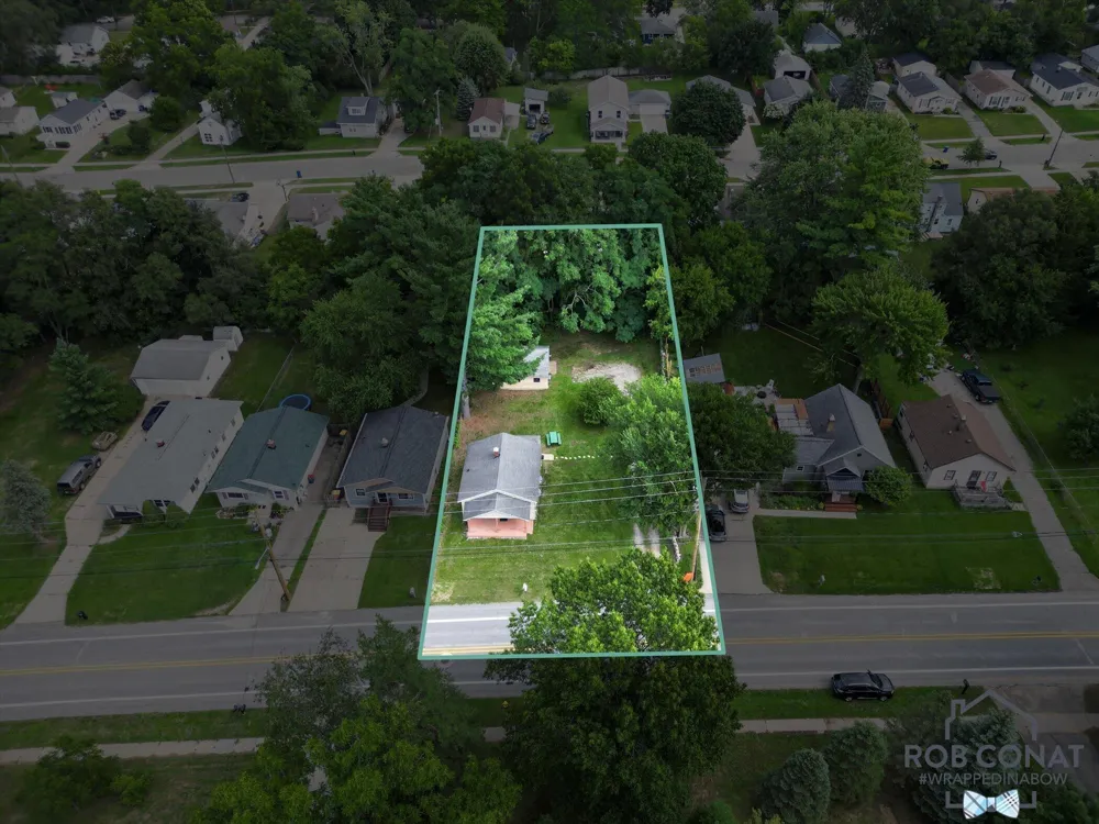 1662 Bristol Avenue NW Grand Rapids, MI 49504