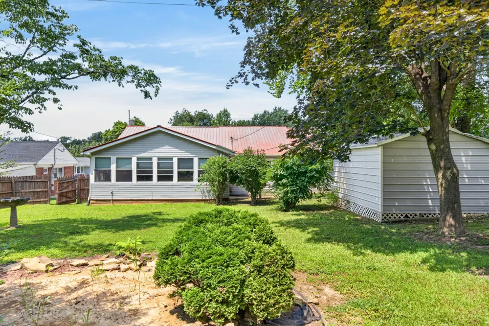 333 E 16th St Cookeville, TN 38501