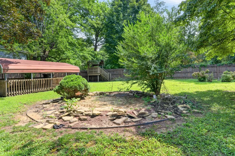 333 E 16th St Cookeville, TN 38501