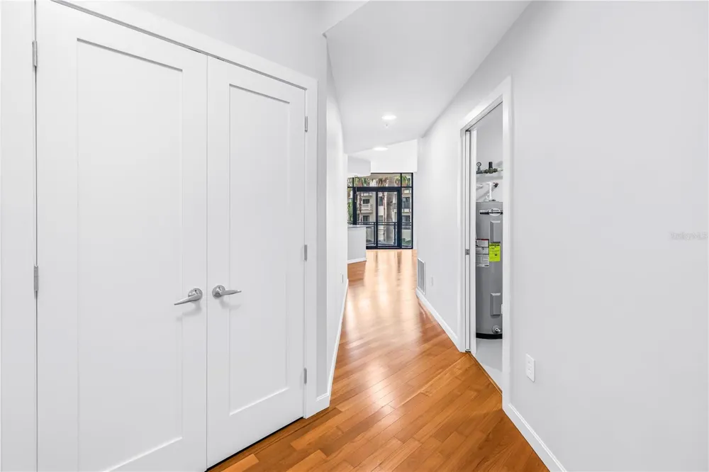400 4TH AVENUE S #207 St Petersburg, FL 33701