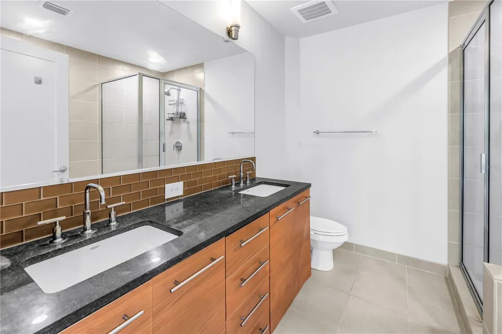 400 4TH AVENUE S #207 St Petersburg, FL 33701