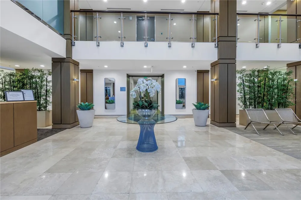 400 4TH AVENUE S #207 St Petersburg, FL 33701