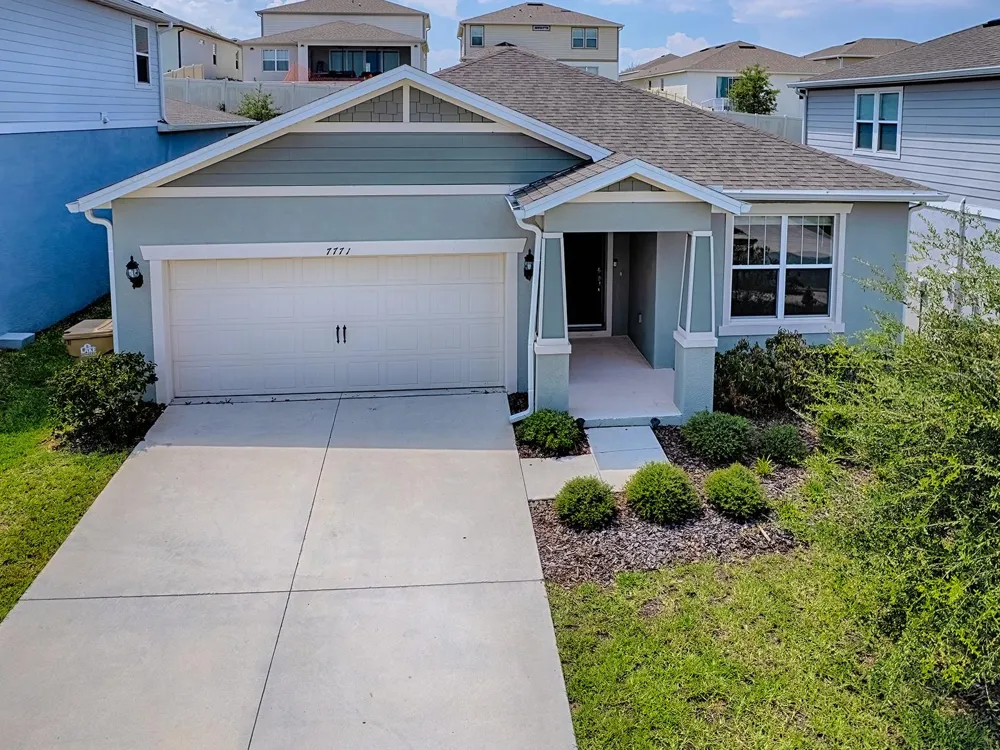 7771 SYRACUSE DRIVE Clermont, FL 34714