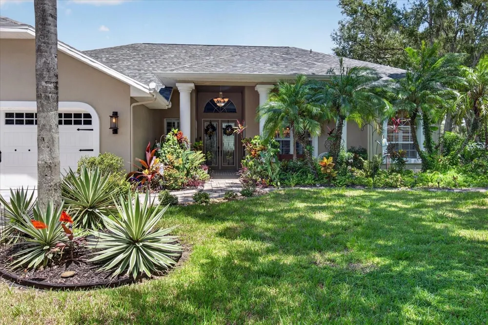 8735 CRESCENT FOREST BOULEVARD New Port Richey, FL 34654