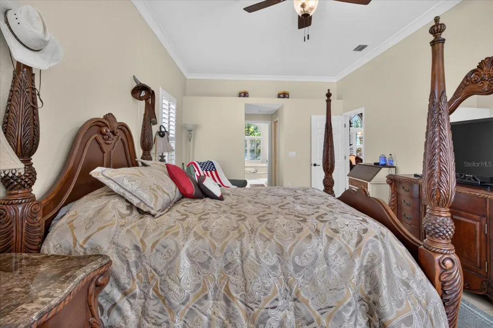 8735 CRESCENT FOREST BOULEVARD New Port Richey, FL 34654