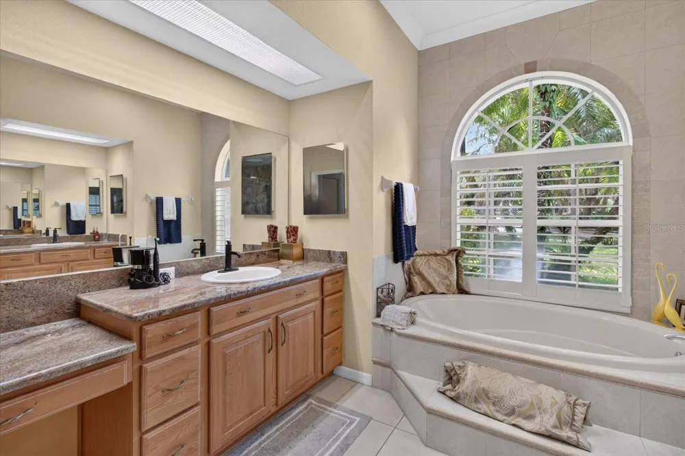 8735 CRESCENT FOREST BOULEVARD New Port Richey, FL 34654