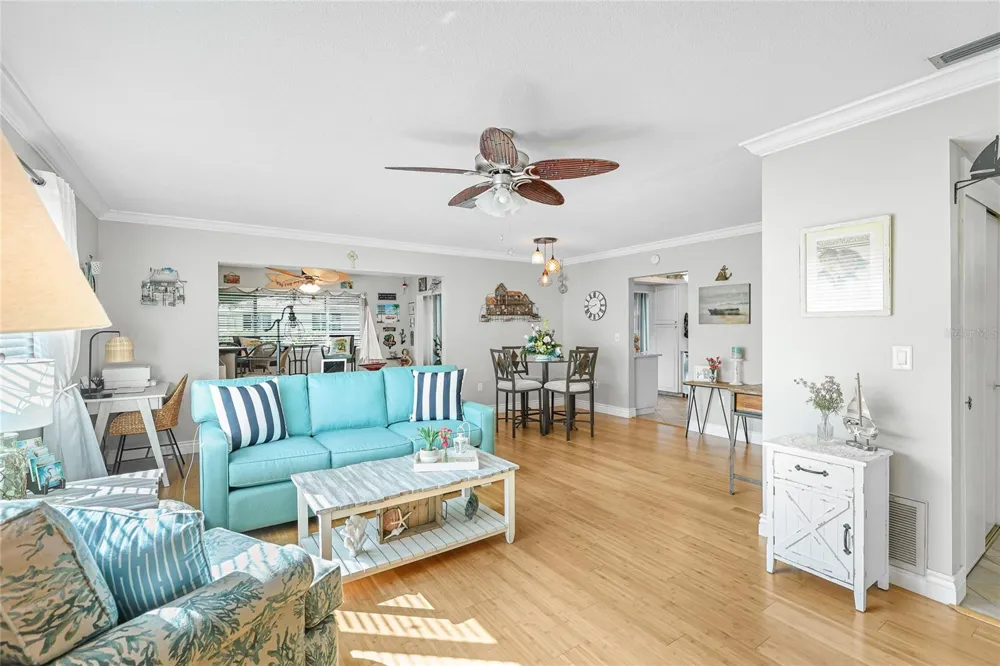 2740 RIVERBLUFF PARKWAY #V107 Sarasota, FL 34231