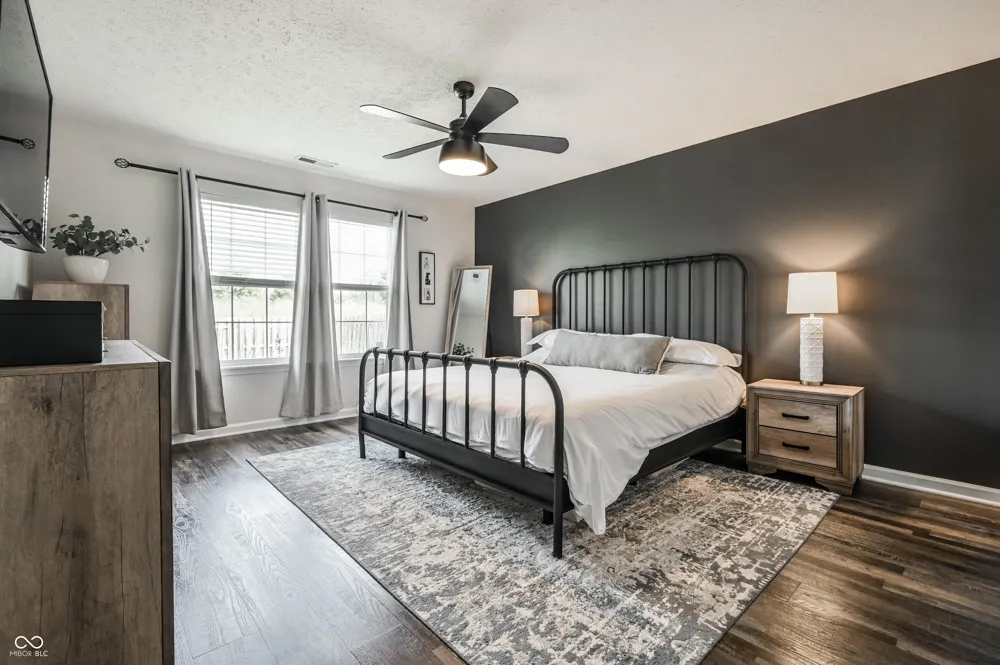 624 Daniel Court Westfield, IN 46074