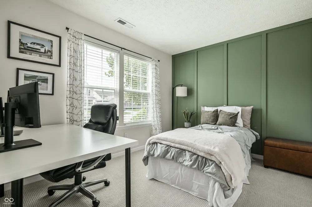 624 Daniel Court Westfield, IN 46074