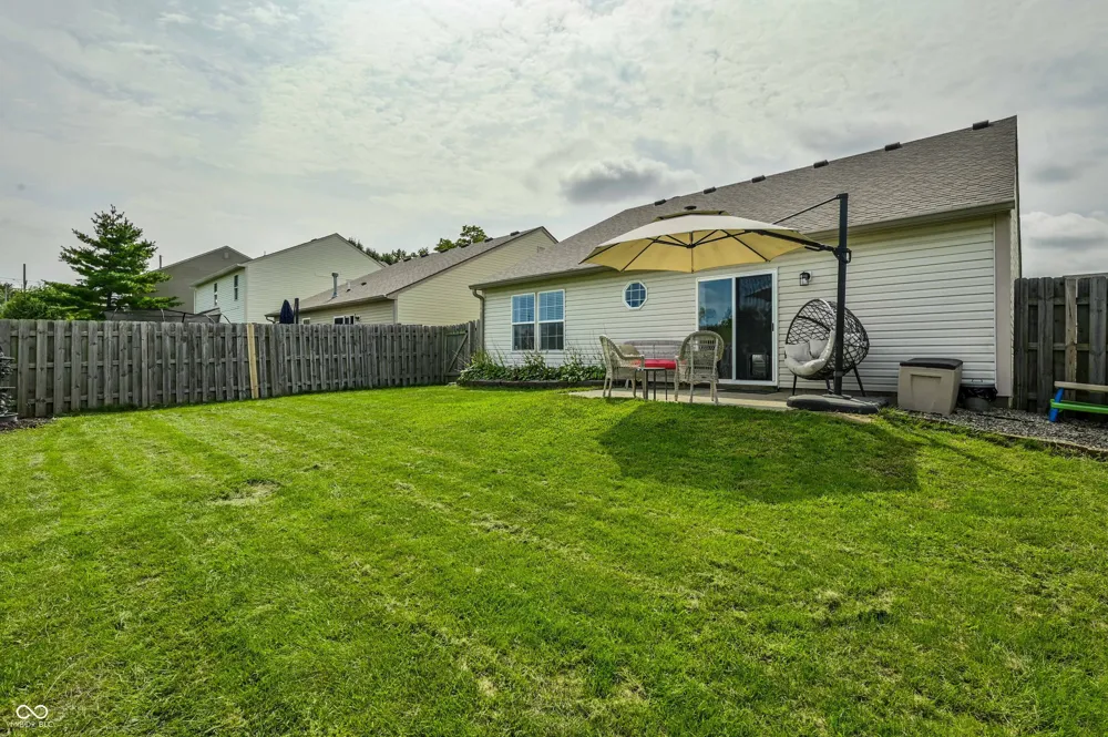 624 Daniel Court Westfield, IN 46074