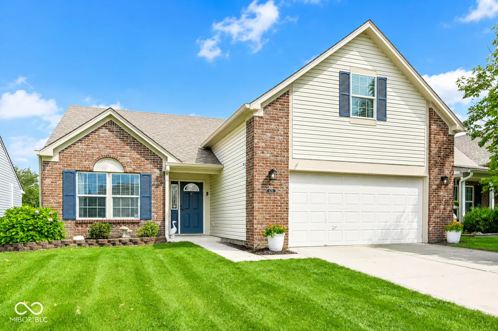624 Daniel Court Westfield, IN 46074