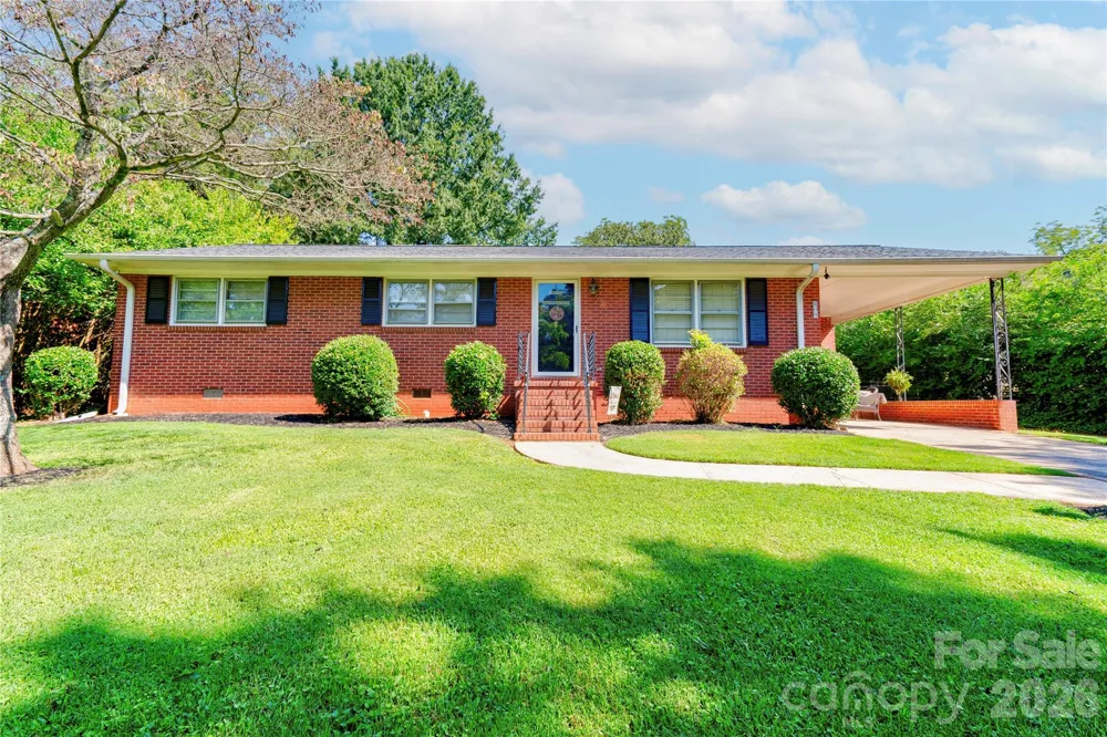 404 Pineview Drive Kings Mountain, NC 28086